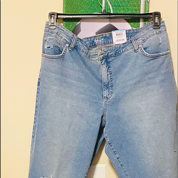 Women plus size Jeans - Picture 3 of 9